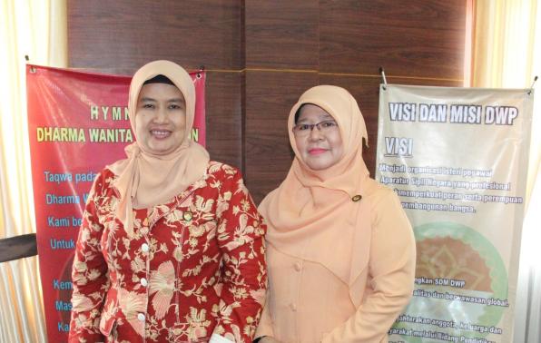 Ibu Kartini Yan Megawandi Beserta Ibu Afrizah Didik Suprapto